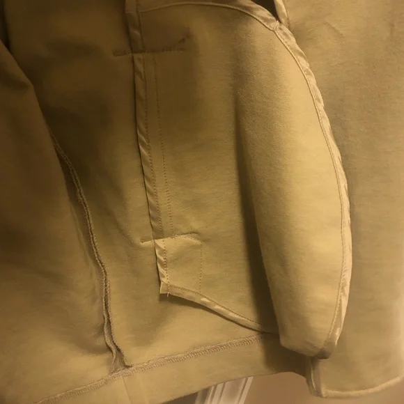 Isabella Bird Medium Tan Coat - Picture 11 of 16